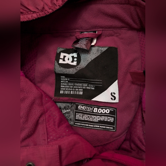 Woman's DC snow pants - Picture 3 of 3